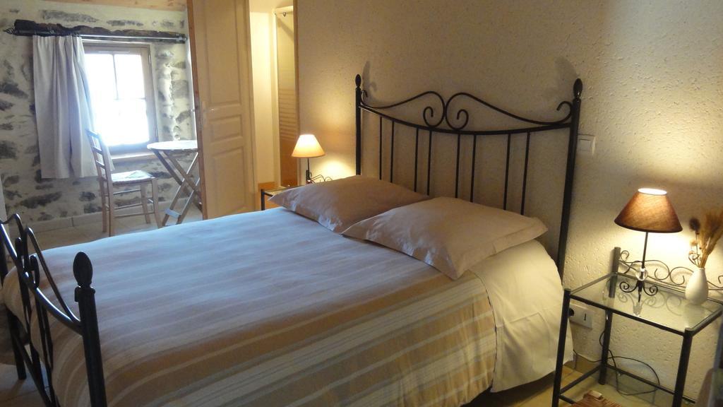 Moulin de Drapras Bed and Breakfast Chemille-en-Anjou Kamer foto
